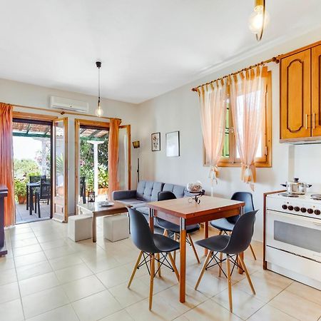 Theasea House Apartment Áyios Nikítas Екстериор снимка